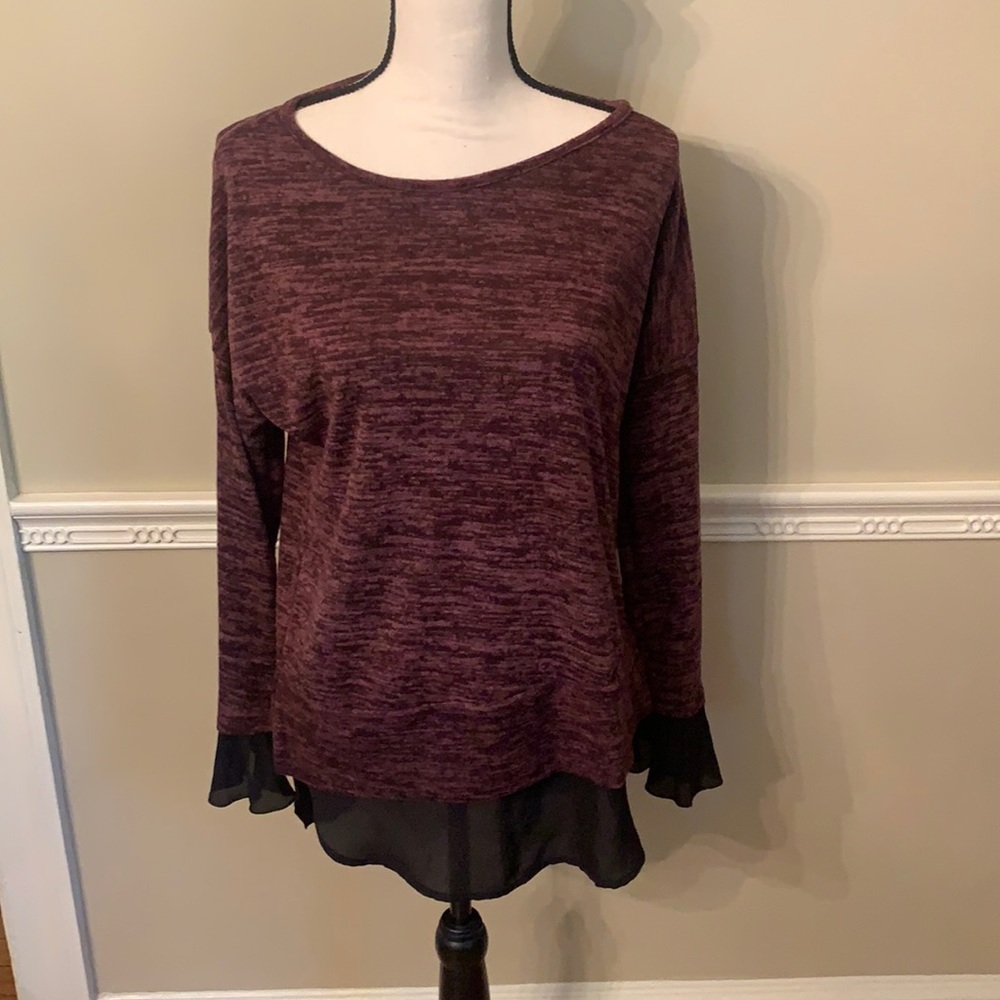 Lea Amis Sweater. Size M. NWOT